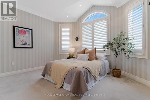 150 Garth Massey Drive, Cambridge, ON - Indoor Photo Showing Bedroom