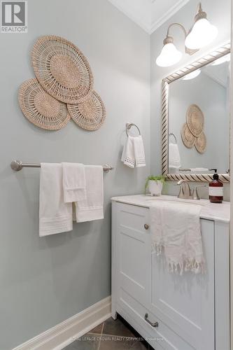 150 Garth Massey Drive, Cambridge, ON - Indoor Photo Showing Bathroom