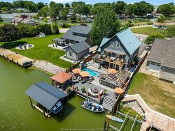 19037 LAKESIDE Drive  Lighthouse Cove, ON N0P 2L0
