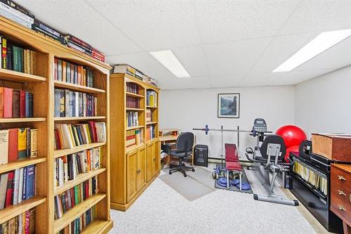 164 Apple Hill Rd, Winnipeg, MB - Indoor