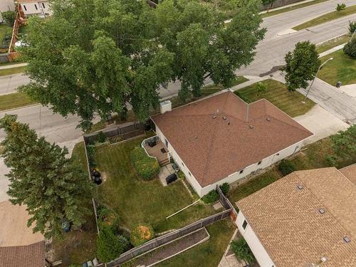 164 Apple Hill Rd, Winnipeg, MB - Outdoor
