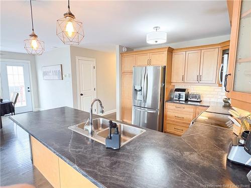 50 Ashley Cres, Fredericton, NB 