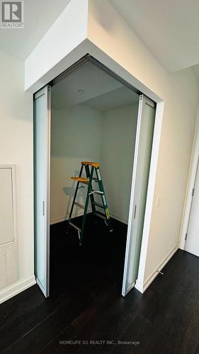 1101 - 2020 Bathurst Street, Toronto, ON - Indoor Photo Showing Other Room