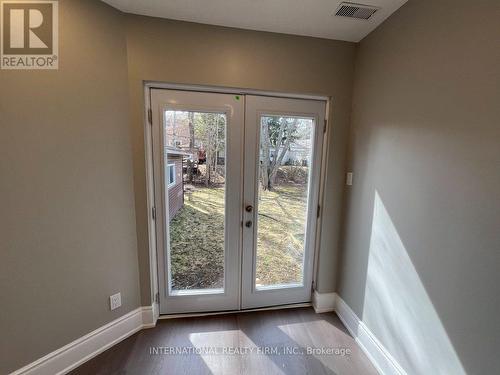 Main- Half - 73 Murray Drive, Aurora, ON - Indoor Photo Showing Other Room