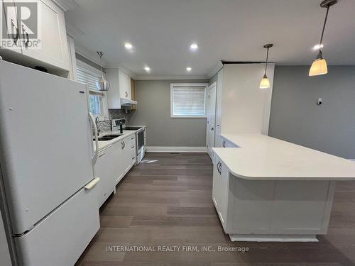 Main- Half - 73 Murray Drive, Aurora, ON - Indoor