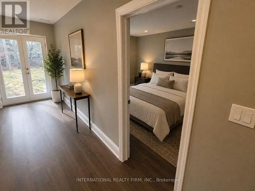 Main- Half - 73 Murray Drive, Aurora, ON - Indoor Photo Showing Bedroom