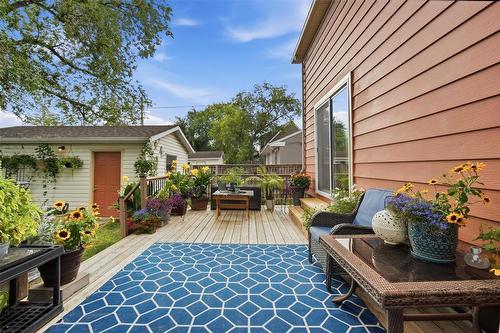 301 Davidson Street, Winnipeg, MB - Outdoor With Exterior