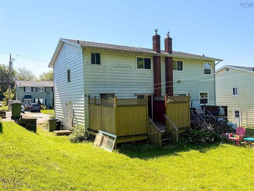 19 Brompton Road, Dartmouth, NS - Outdoor With Exterior