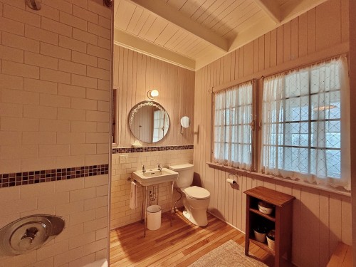 Salle de bains - 62 Route Du Long-Sault, Saint-André-D'Argenteuil, QC - Indoor Photo Showing Other Room