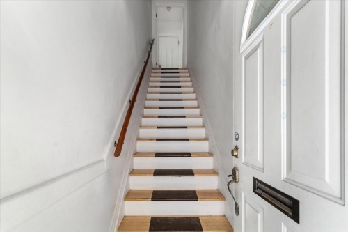 Escalier - 924 Av. Dunlop, Montréal (Outremont), QC - Indoor Photo Showing Other Room