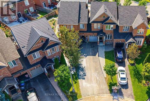 5578 Waterwind Crescent, Mississauga, ON - Outdoor With Facade