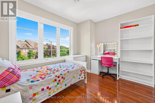5578 Waterwind Crescent, Mississauga, ON - Indoor Photo Showing Bedroom