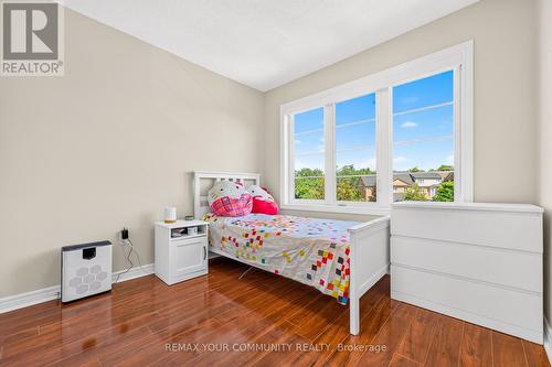 5578 Waterwind Crescent, Mississauga, ON - Indoor Photo Showing Bedroom