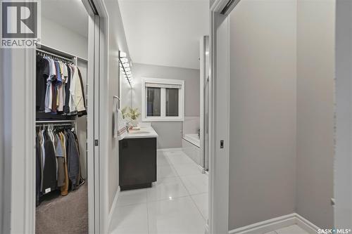 107 Schumacher Bay, Saskatoon, SK - Indoor