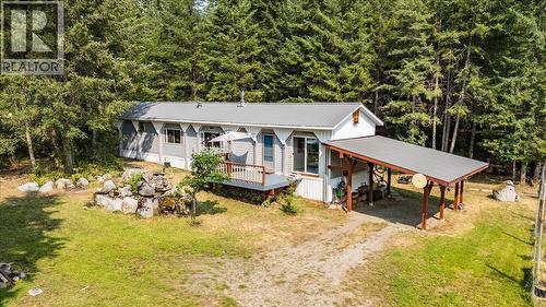 8864 SLOCAN  S Road  Slocan, BC V0G 2C0