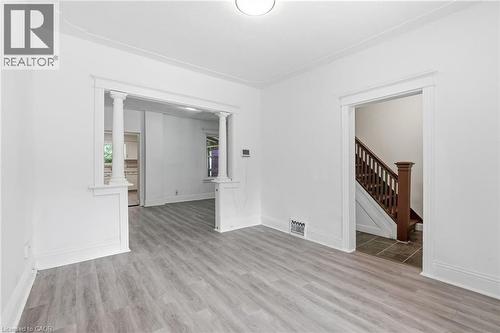 41 Barnesdale Avenue N, Hamilton, ON - Indoor Photo Showing Other Room