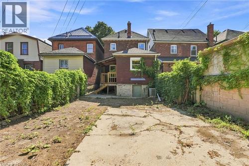 41 Barnesdale Avenue N, Hamilton, ON - Outdoor