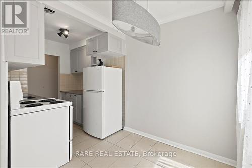 4 - 2 TWENTY FIRST STREET , Toronto, Ontario M8V 3L7 5
