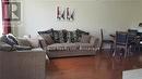 539 Coach Drive, Mississauga, ON  - Indoor Photo Showing Living Room 