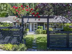 3420 ROCKVIEW PLACE  West Vancouver, BC V7V 3H3