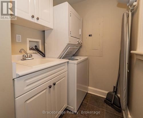 Carling 4 W9 - 3876 Muskoka Rd 118 Highway W, Muskoka Lakes (Medora), ON 