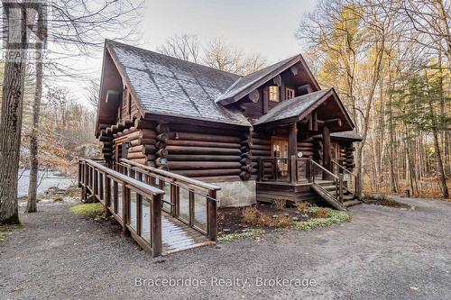 Carling 4 W9 - 3876 Muskoka Rd 118 Highway W, Muskoka Lakes (Medora), ON 