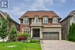 38A DOVERWOOD COURT Toronto, ON M2M 2G8