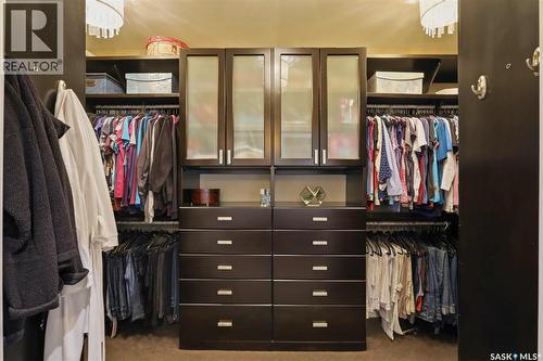 431 Paton Place, Saskatoon, SK - Indoor With Storage