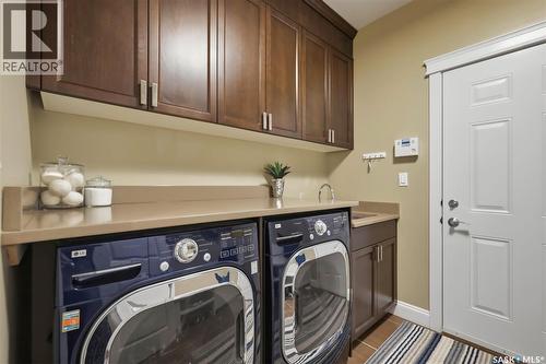 431 Paton Place, Saskatoon, SK - Indoor Photo Showing Laundry Room