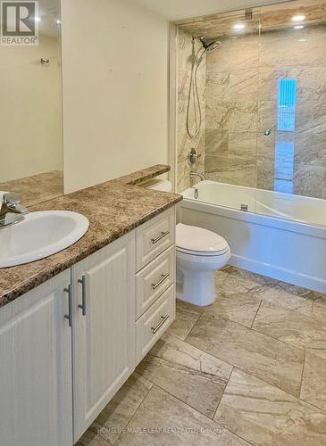 1607 - 1 Rowntree Road, Toronto, ON - Indoor Photo Showing Bathroom
