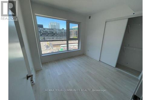527 - 8 Tippett Road, Toronto, ON - Indoor Photo Showing Other Room