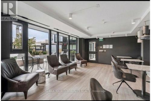 527 - 8 Tippett Road, Toronto, ON - Indoor