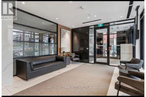 527 - 8 Tippett Road, Toronto, ON - Indoor Photo Showing Other Room