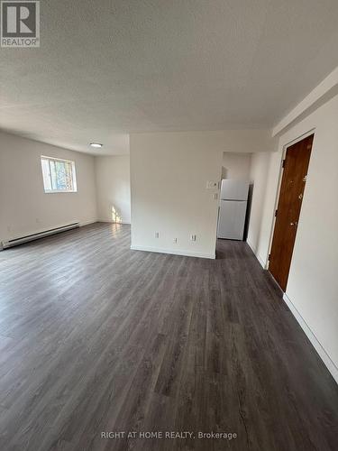 205 - 555 OXFORD STREET , Oshawa, Ontario L1J 3V5 3