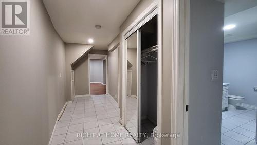 LOWER - 5402 FASDON COURT , Mississauga, Ontario L5V 1Y8 2