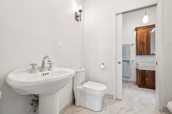 Powder room - 