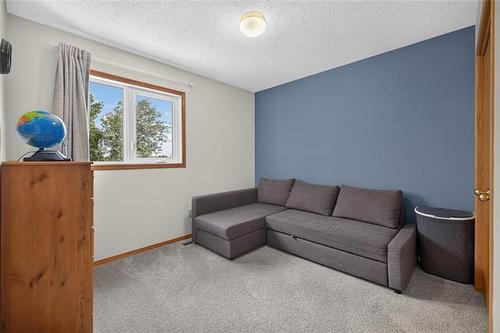 73 High Ridge Rd, Winnipeg, MB - Indoor