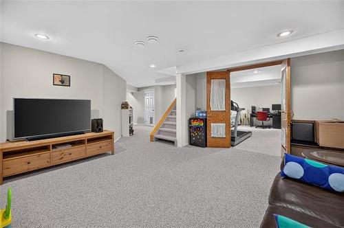 73 High Ridge Rd, Winnipeg, MB - Indoor
