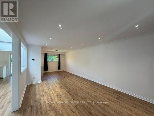 11 Fulwell Crescent, Toronto, ON - Indoor Photo Showing Other Room