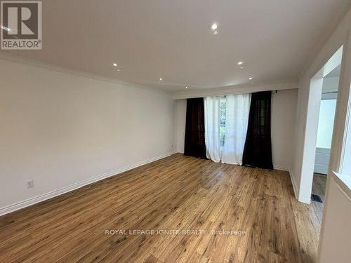11 Fulwell Crescent, Toronto, ON - Indoor Photo Showing Other Room