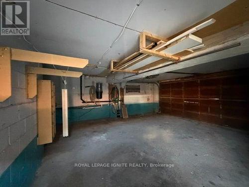 11 Fulwell Crescent, Toronto, ON - Indoor Photo Showing Garage