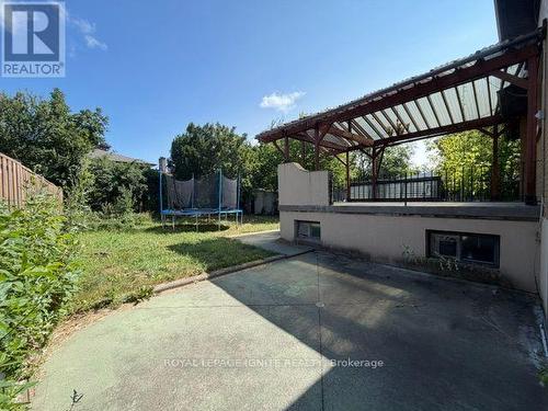 11 Fulwell Crescent, Toronto, ON - Outdoor