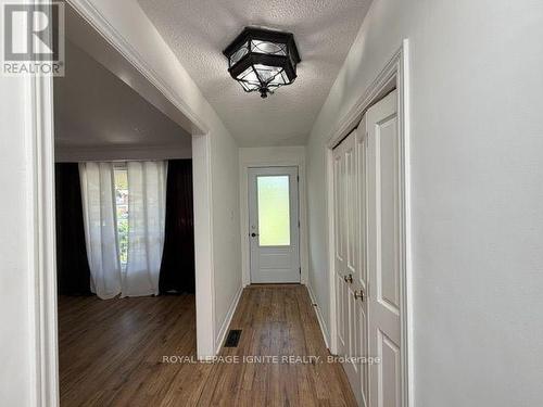 11 Fulwell Crescent, Toronto, ON - Indoor Photo Showing Other Room