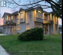 6 GRIGGSDEN AVENUE Toronto, ON M9P 2Z5