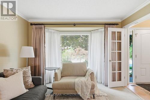 46 Devils Creek Drive, Cambridge, ON - Indoor Photo Showing Living Room