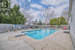 16 LEONARD DRIVE  St. Catharines (Rykert/Vansickle), ON L2S 3V2