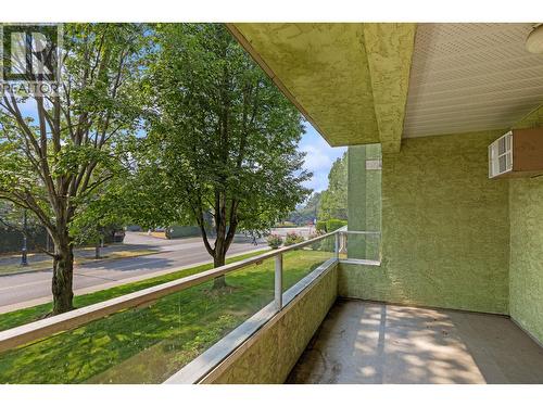 780 Houghton Road Unit# 204, Kelowna, BC - Outdoor