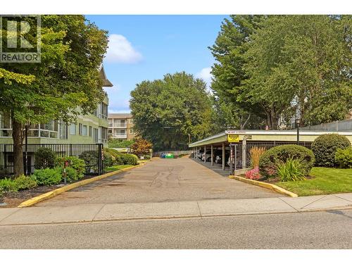 780 Houghton Road Unit# 204, Kelowna, BC - Outdoor