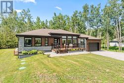 61 PINEWOOD BOULEVARD Kawartha Lakes (Carden), ON K0M 2T0
