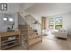 922 E 16TH AVENUE  Vancouver, BC V5T 2V9